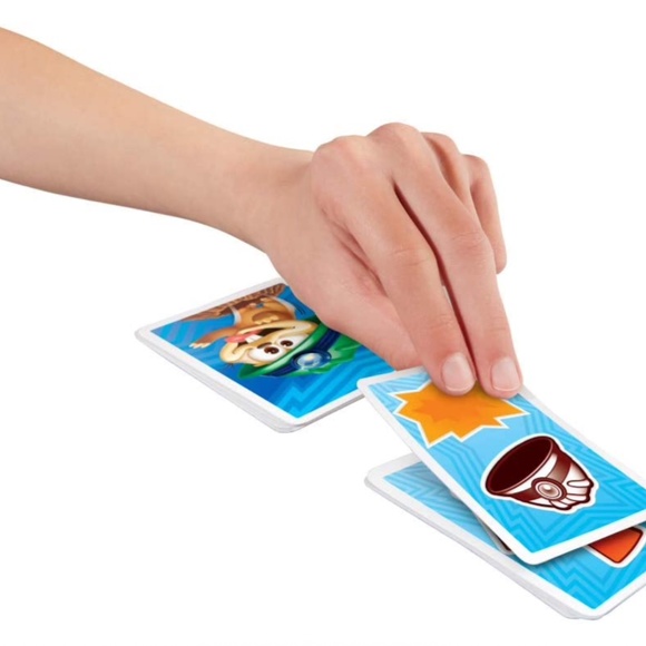 NEW WHAC-A-MOLE Match-A-MOLE Kids Card Matching Game - Picture 6 of 7